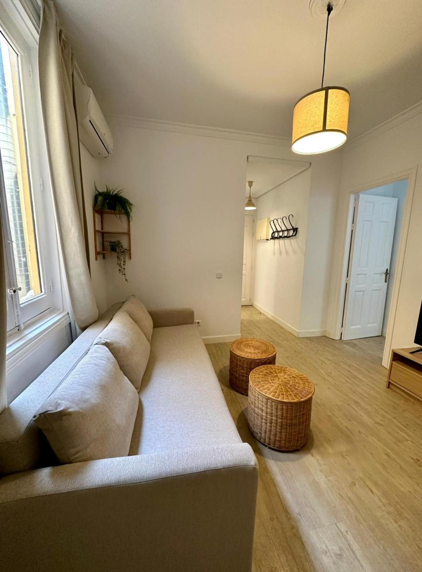 Central Loft Para 3Pax En Huertas-Cortes Madrid Bagian luar foto