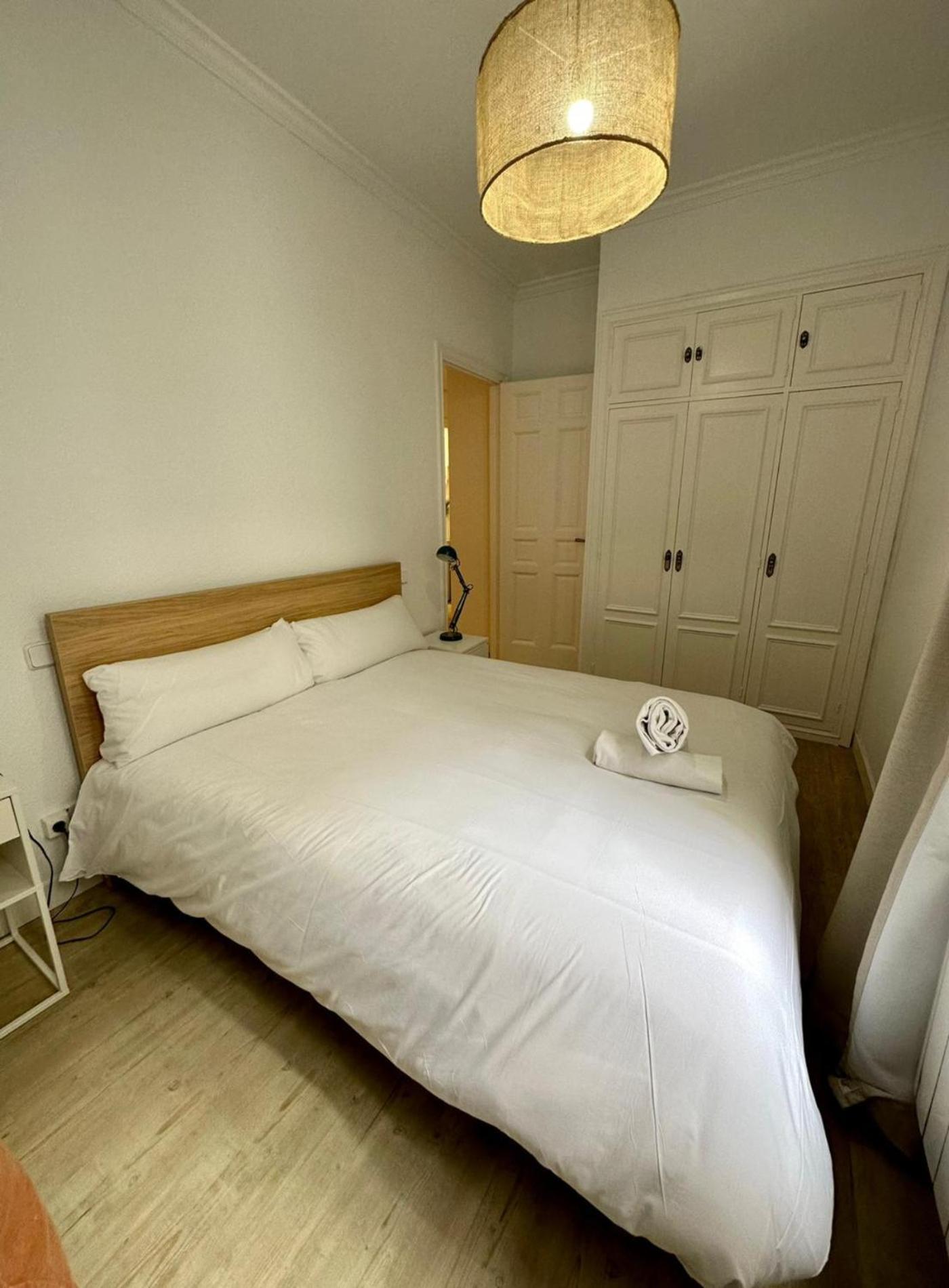 Central Loft Para 3Pax En Huertas-Cortes Madrid Bagian luar foto